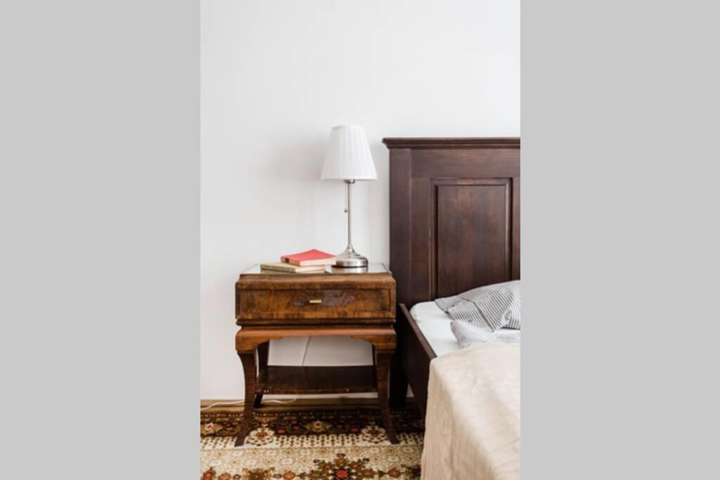 Central Budapest Apartment In Historical Building With Free Private Parking Eksteriør bilde